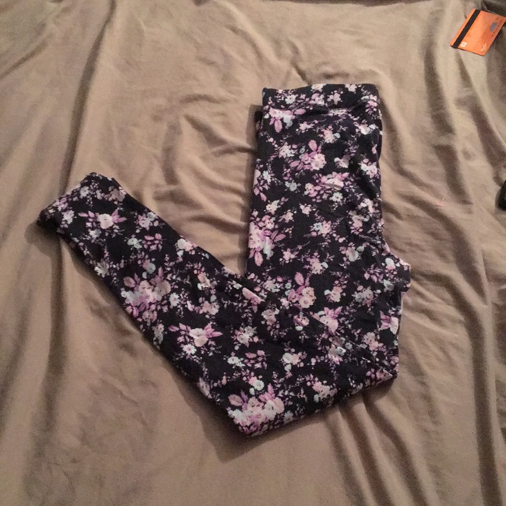 PINK Victoria’s Secret Leggings